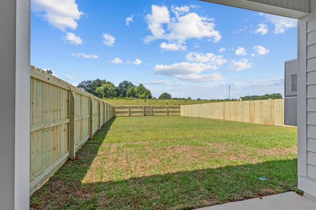 Building Photo - 208 Clifton Dr