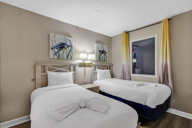 Building Photo - 1700 N Ocean Blvd