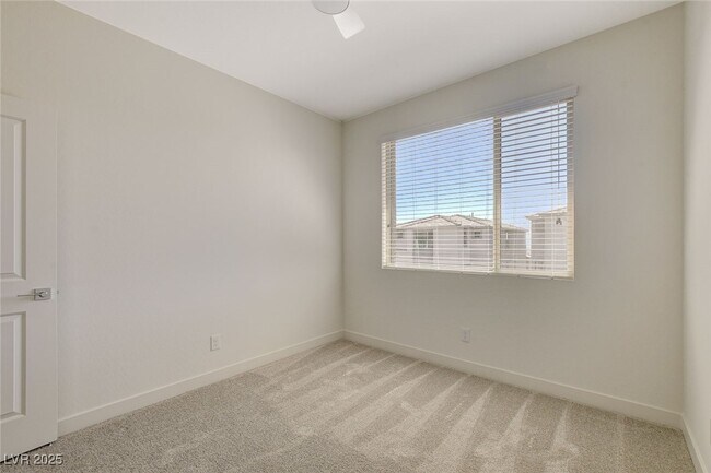 Building Photo - 1561 Crowned Eagle St