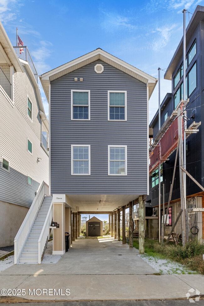 Building Photo - 11 Sea Drift Ave