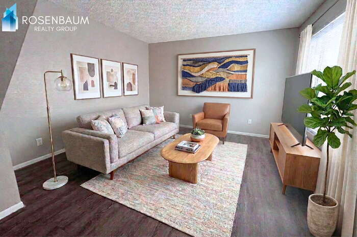 Building Photo - 1741 E Pepper Cir