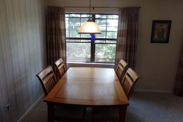 Building Photo - 438B Willow Turn