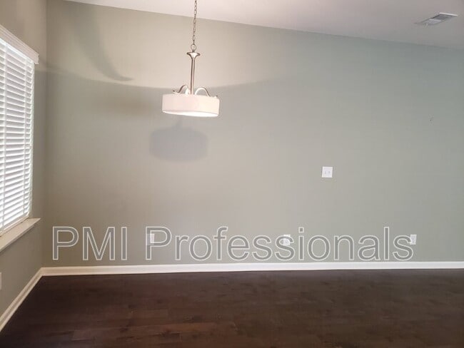 Building Photo - 2293 Cason Ln