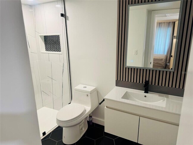 Building Photo - 2625 FL-590