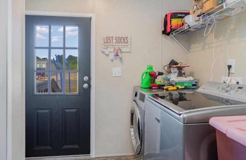 Building Photo - 3824 Wayside Rd