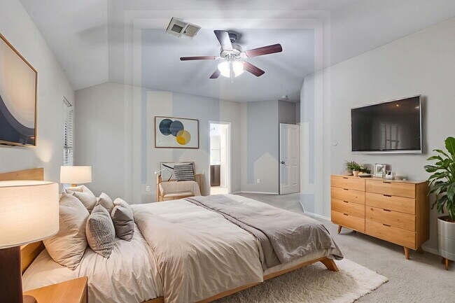 Building Photo - 1500 Gardena Canyon Dr