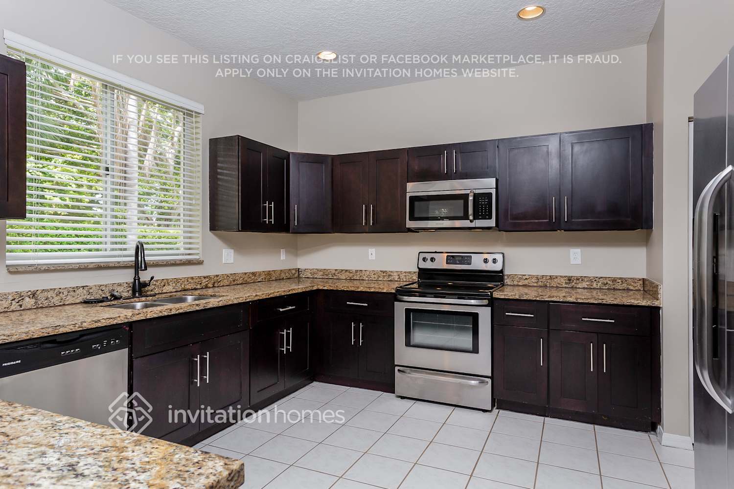 Building Photo - 7729 Cedar Hurst Ct