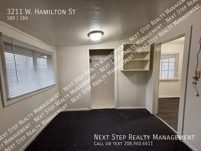 Building Photo - 3211 W Hamilton St