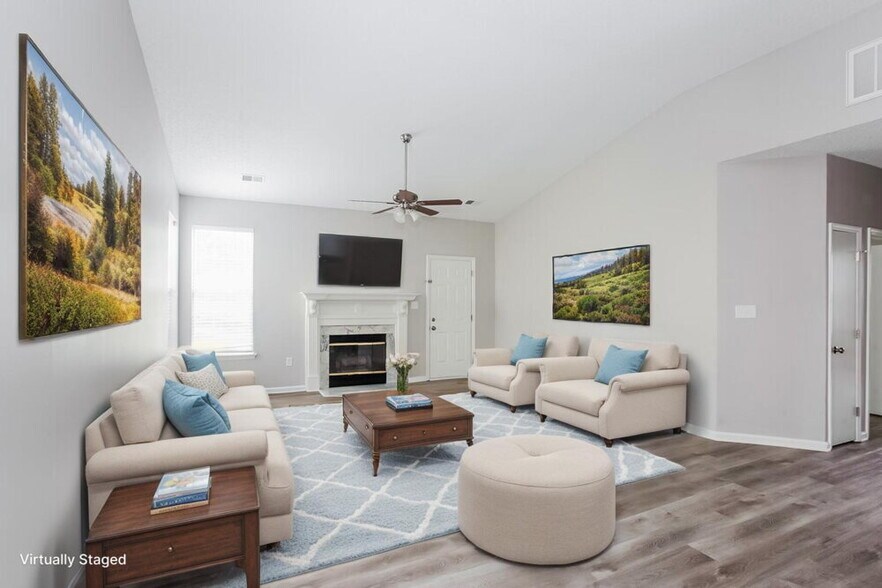 Building Photo - 7200 Daerwood Pl