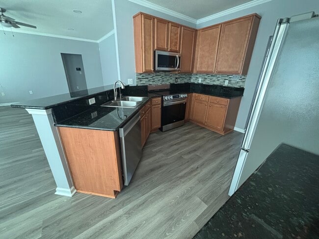 Building Photo - 4316 Schooner Trail