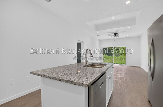Building Photo - 630 NW 59th Ave