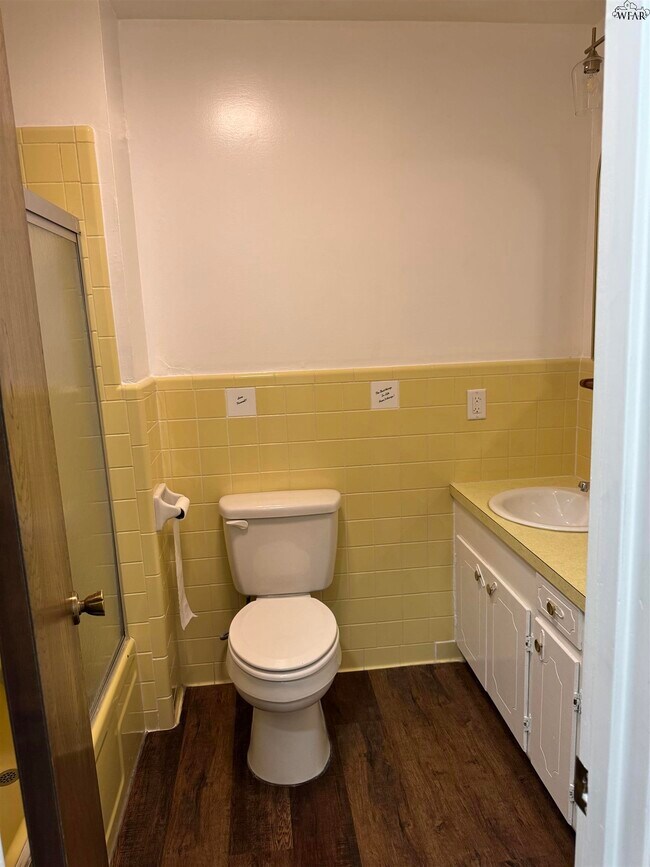 Building Photo - 2304 Tinker Trl