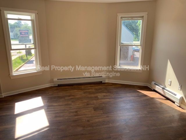 Building Photo - 147-149-149 N Main St