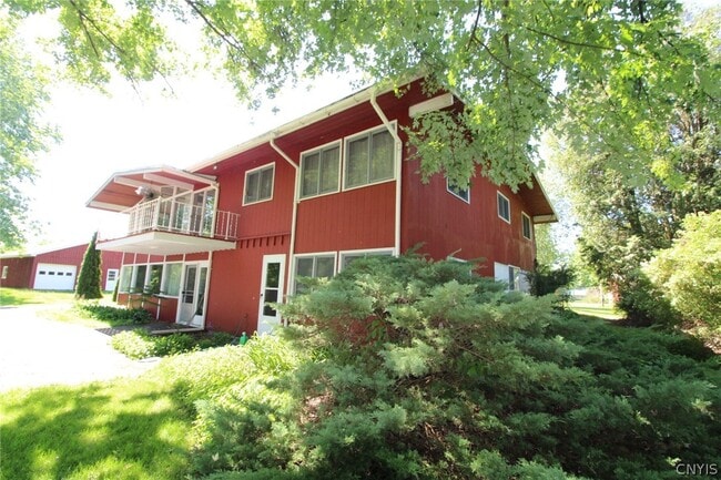 Building Photo - 6363 Muskrat Bay Rd