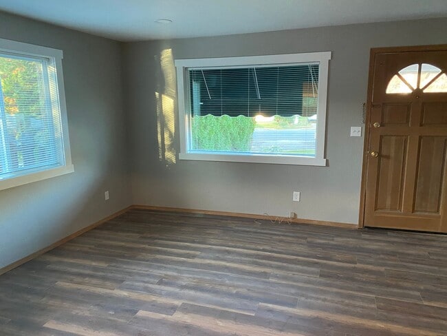 Building Photo - The Perfect Match for Your Lifestyle-Priva...
