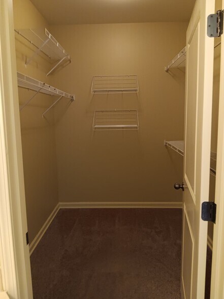 Master bedroom closet - 1007 Meriweather Dr