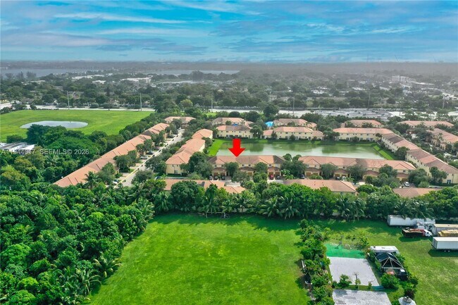 Building Photo - 3258 NW 32nd Terrace