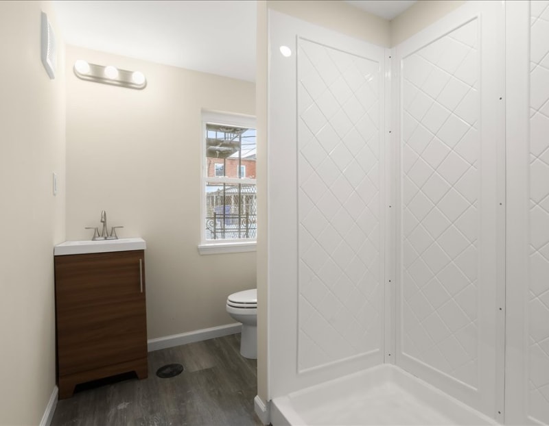 Building Photo - 1307 N Ellwood Ave