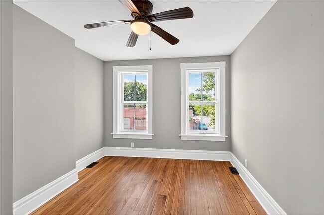 Building Photo - 2228 Gravois Ave