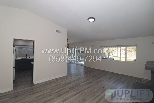 Building Photo - 1529 Marjorie St