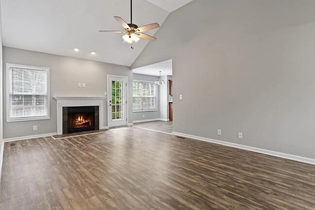 Building Photo - 3136 Brook Hill Dr