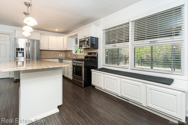 Building Photo - 509 Walbridge Dr