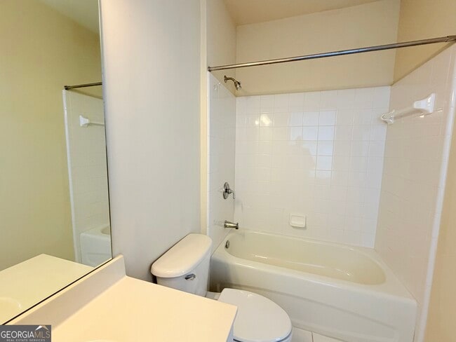 Building Photo - 1221 Creekside Pl SE