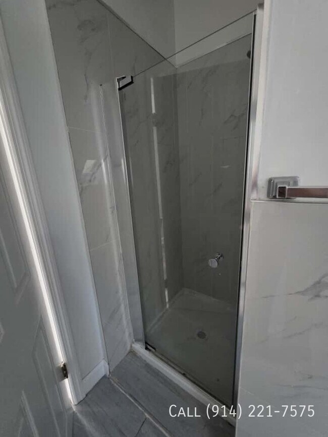 Building Photo - 104 Buena Vista Ave