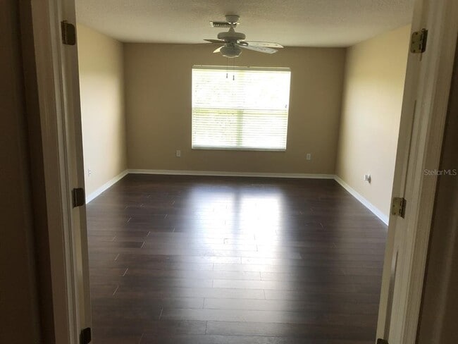 Building Photo - 10515 Coral Key Ave