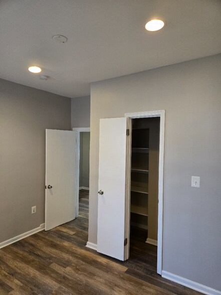 Building Photo - 1200 N Bentalou St