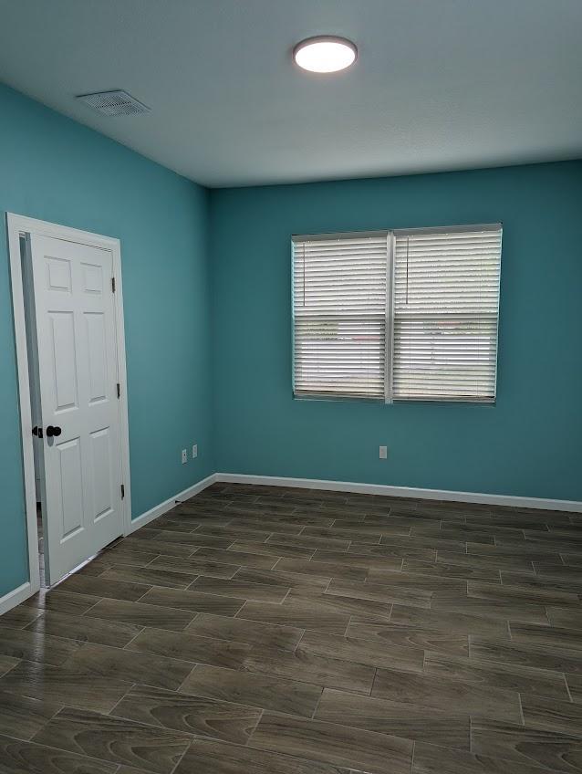 Building Photo - 2010 Seminole Blvd S