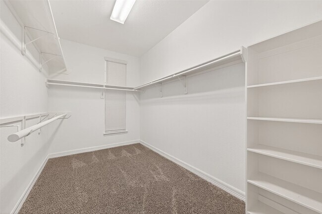 Building Photo - 21103 Falcon Creek Ct