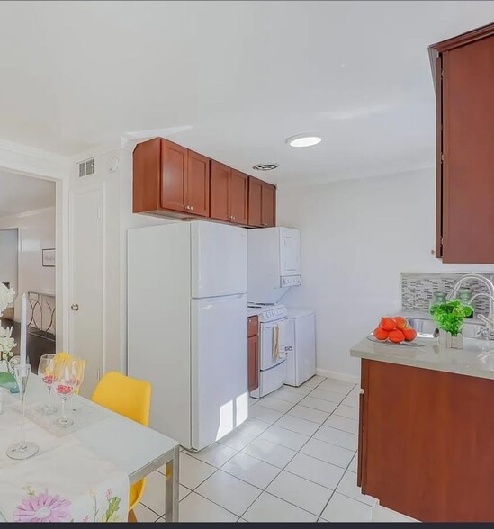 Building Photo - 407 Craven Ct