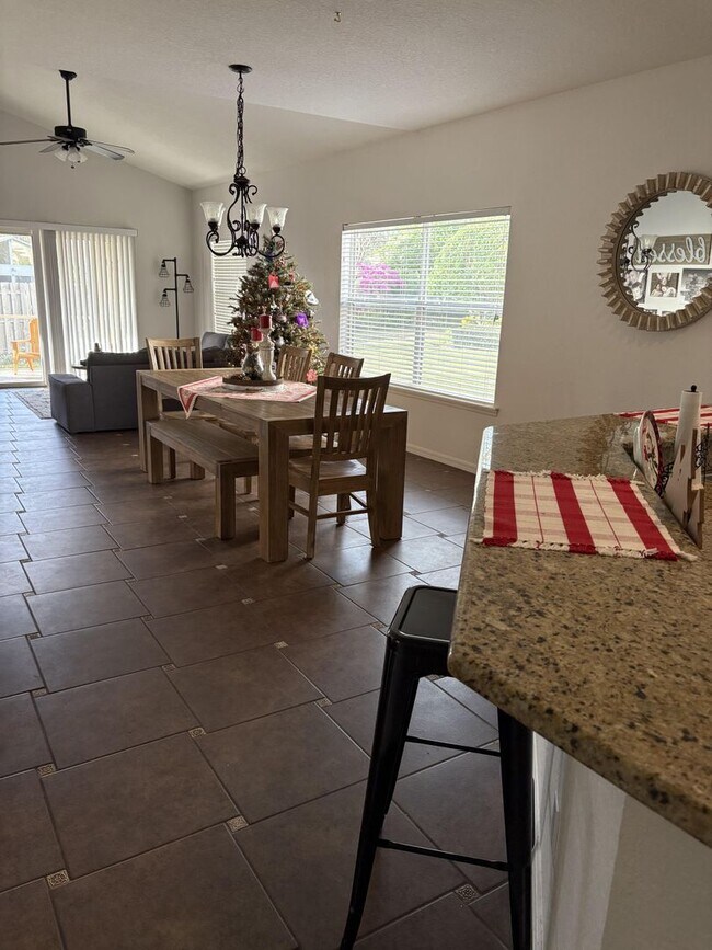 Building Photo - three bedroom, two bath home in the Countr...