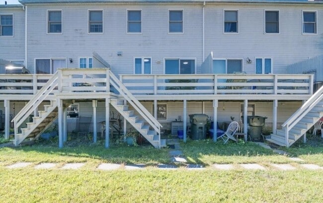 Building Photo - 1200 Worcester St