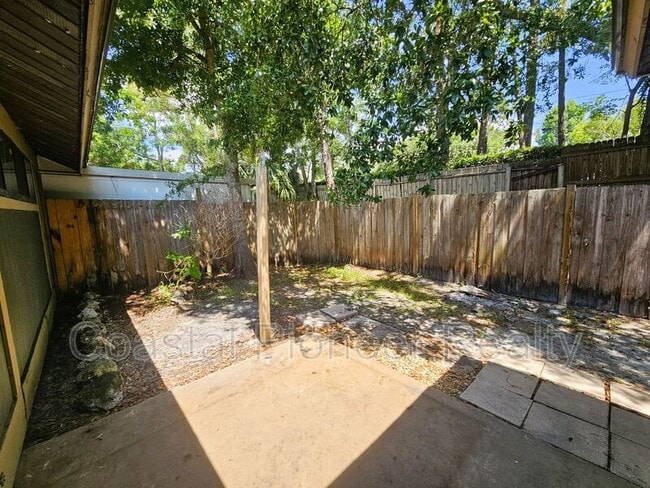 Building Photo - 1003 Willow Pond Dr