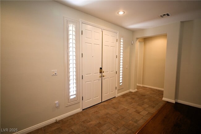 Building Photo - 10597 Sopra Ct