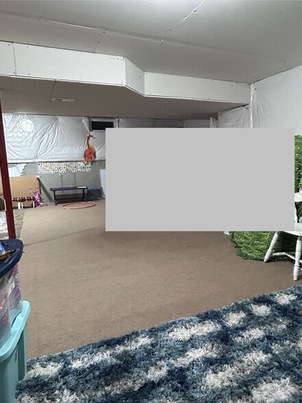 Building Photo - 1504 Englewood Ct