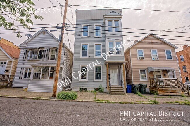 Building Photo - 114 Congress St