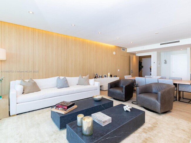 Building Photo - 360 Ocean Dr