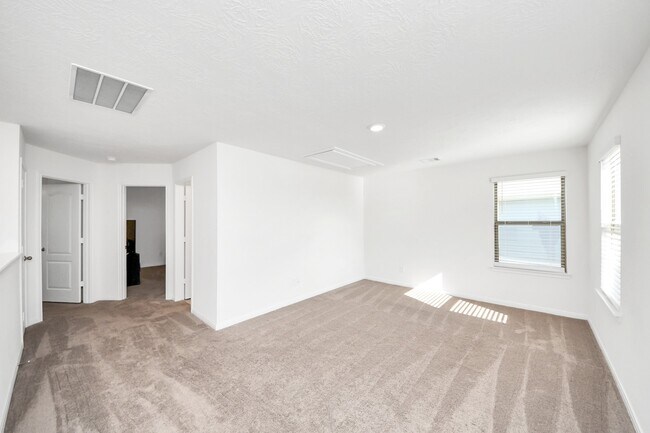 Building Photo - 23434 Stahl Creeks Ln