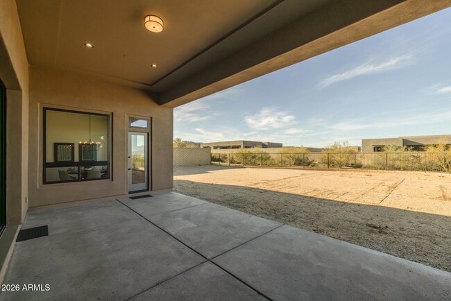 Building Photo - 13290 E la Junta Rd