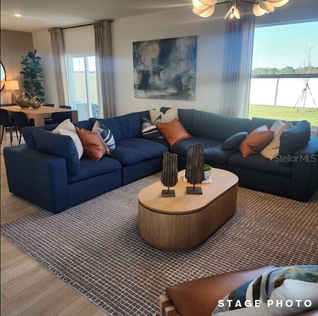 Building Photo - 6432 DOMIZIO Dr