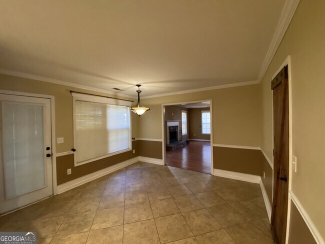 Building Photo - 705 Morgans Ridge Dr