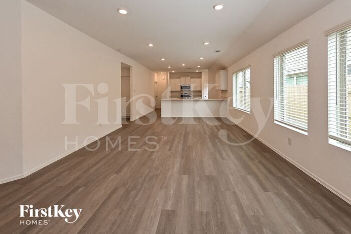 Building Photo - 22683 Malvicino Dr