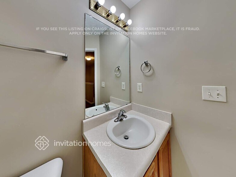 Building Photo - 8251 Sterling Ln