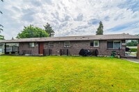 Building Photo - Davisson Tri-Plex