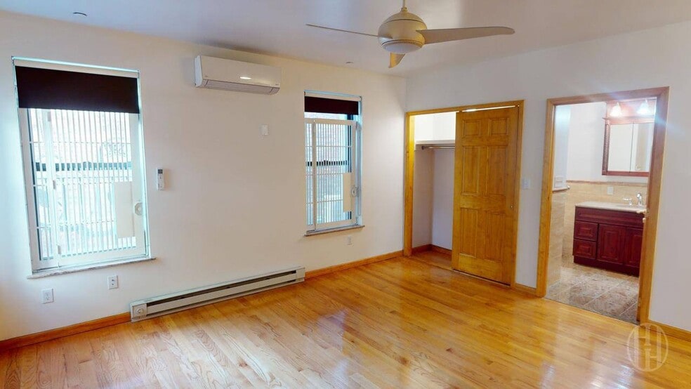 Building Photo - 400 E 78th St