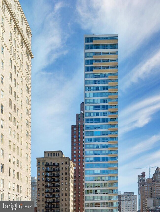 Building Photo - 1800 Rittenhouse Square