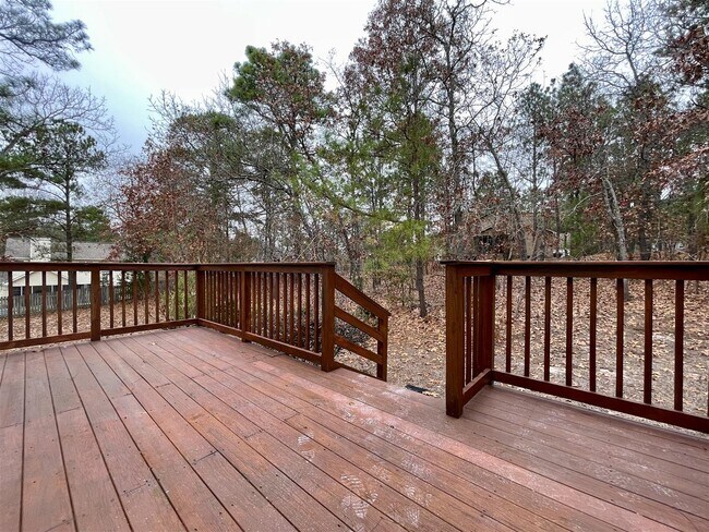 Building Photo - 75 Spring Lake Dr